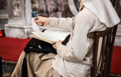 Reading Nun