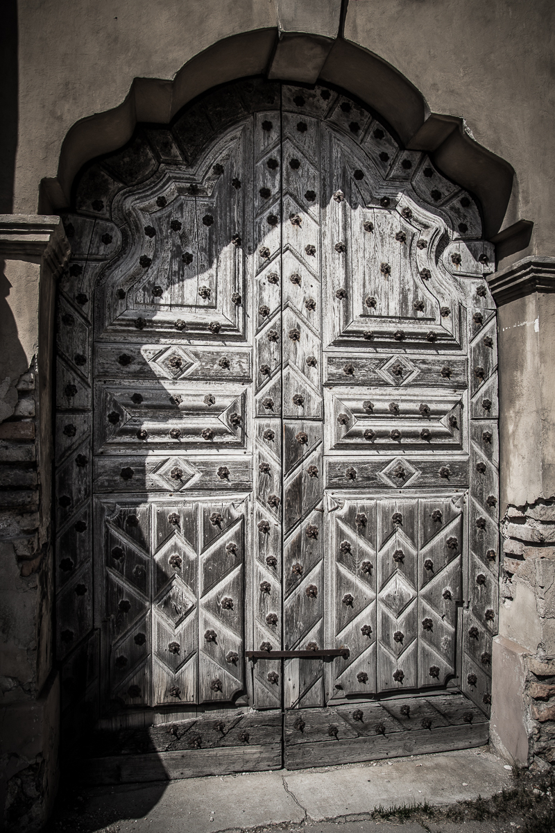 Ironed Doors Via @Atisgailis