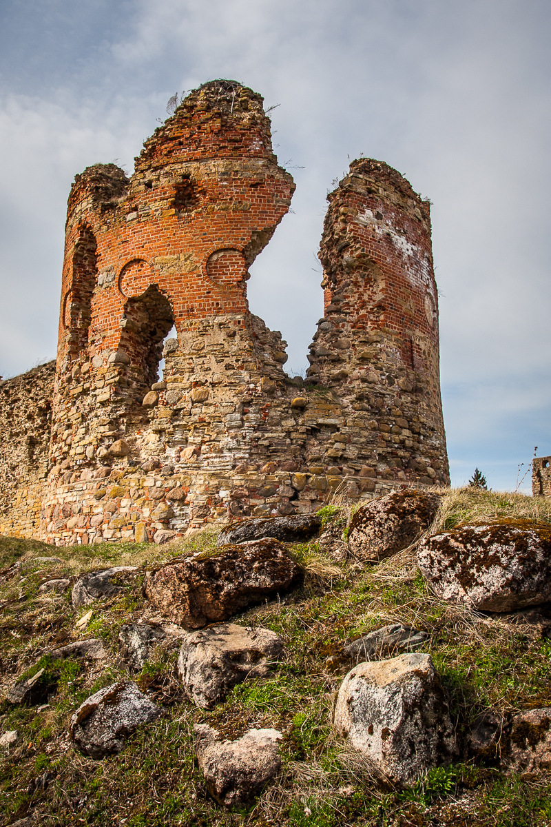 Ruins Of An Old Fortress Via @Atisgailis
